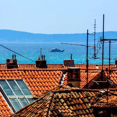 Luxury Serviced In Centre Appartement Split