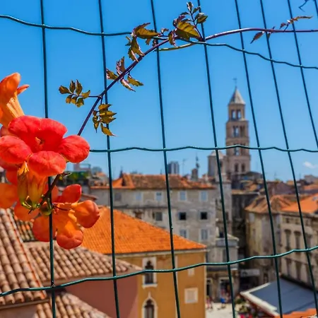 Appartement Luxury Serviced In Centre Split