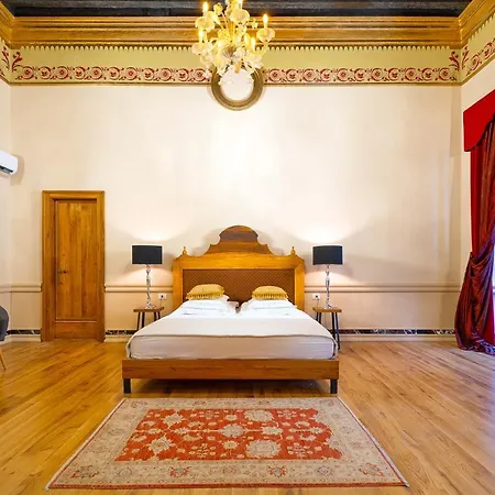Appartement Luxury Serviced In Centre Split