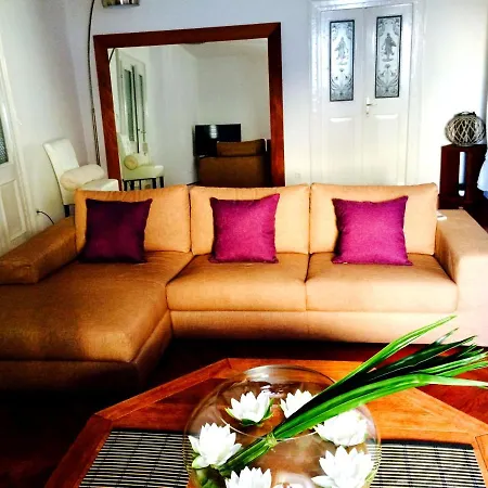 Luxury Serviced In Centre Apartamento